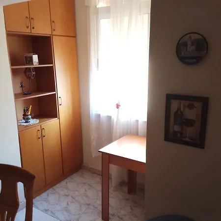 Mammy's Apartment